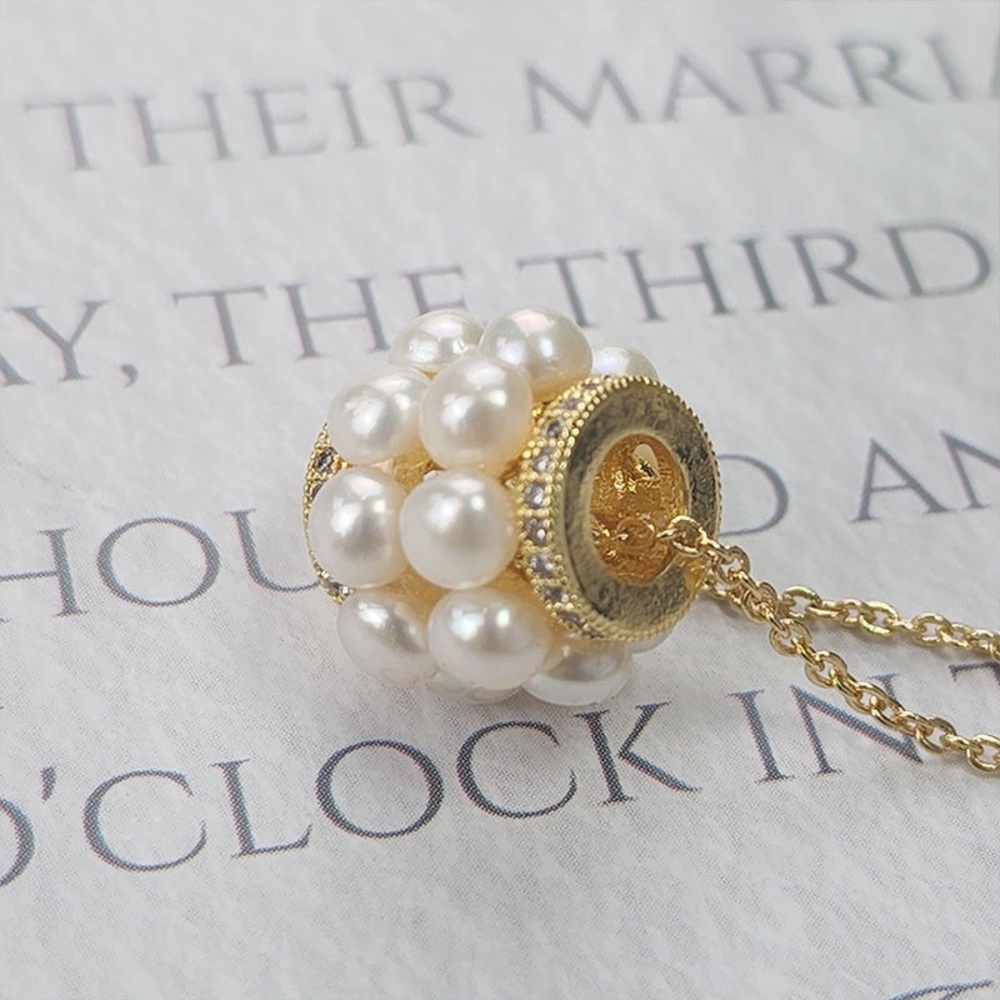 Pearl necklace - Picture 4 of 7